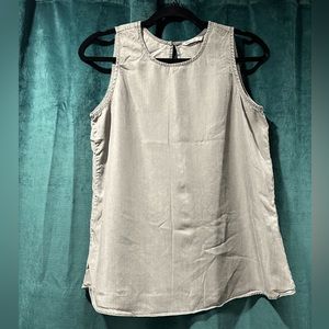 Grey Sleeveless Linen Top with Half-back Key-hole